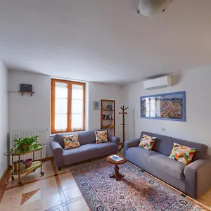 Benci Lalli Apartment